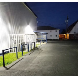 Eclairage solaire parking